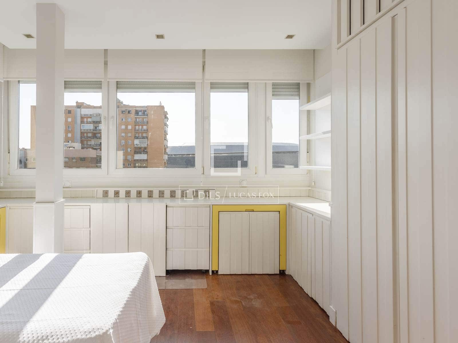 4 bedroom Penthouse for rent in Madrid city with garage - € 7,000 (Ref: 9958718)
