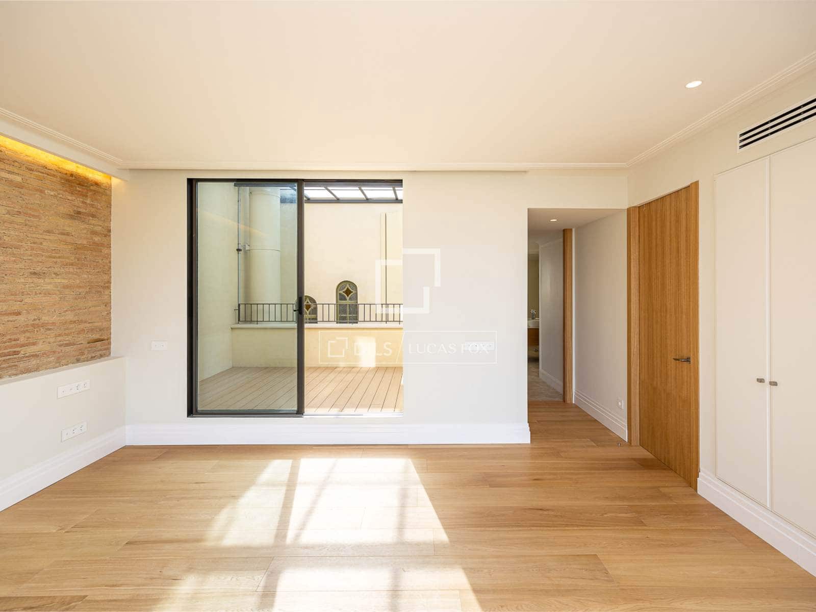 3 soverom Penthouse til salgs i Barcelona by - € 2 750 000 (Ref: 9958719)
