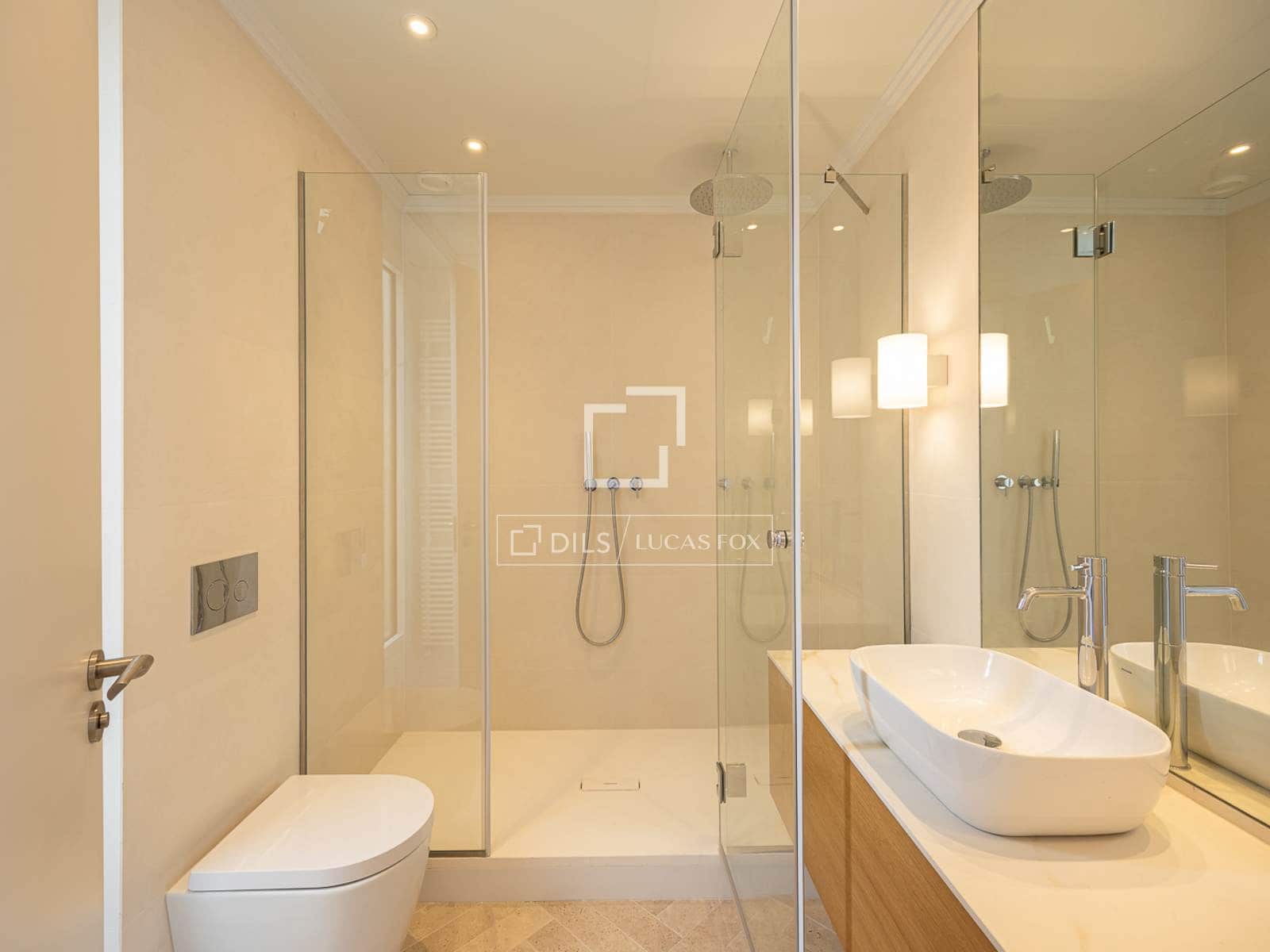3 soverom Penthouse til salgs i Barcelona by - € 2 750 000 (Ref: 9958719)