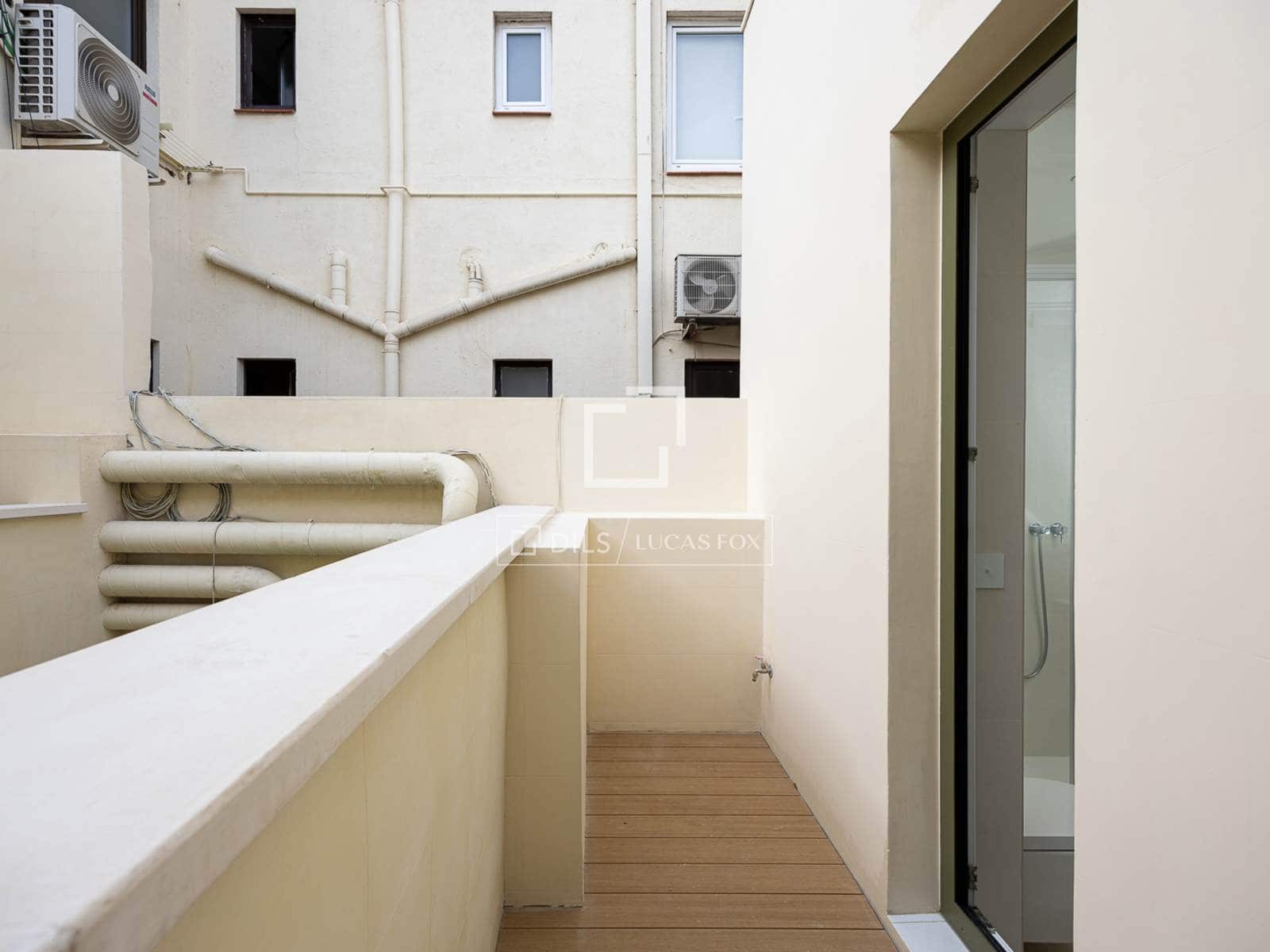 3 soverom Penthouse til salgs i Barcelona by - € 2 750 000 (Ref: 9958719)