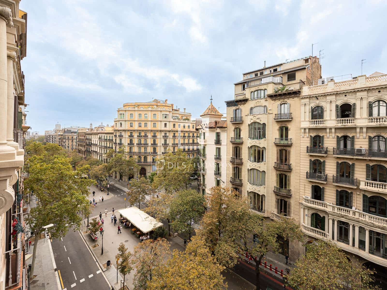 3 soverom Penthouse til salgs i Barcelona by - € 2 750 000 (Ref: 9958719)