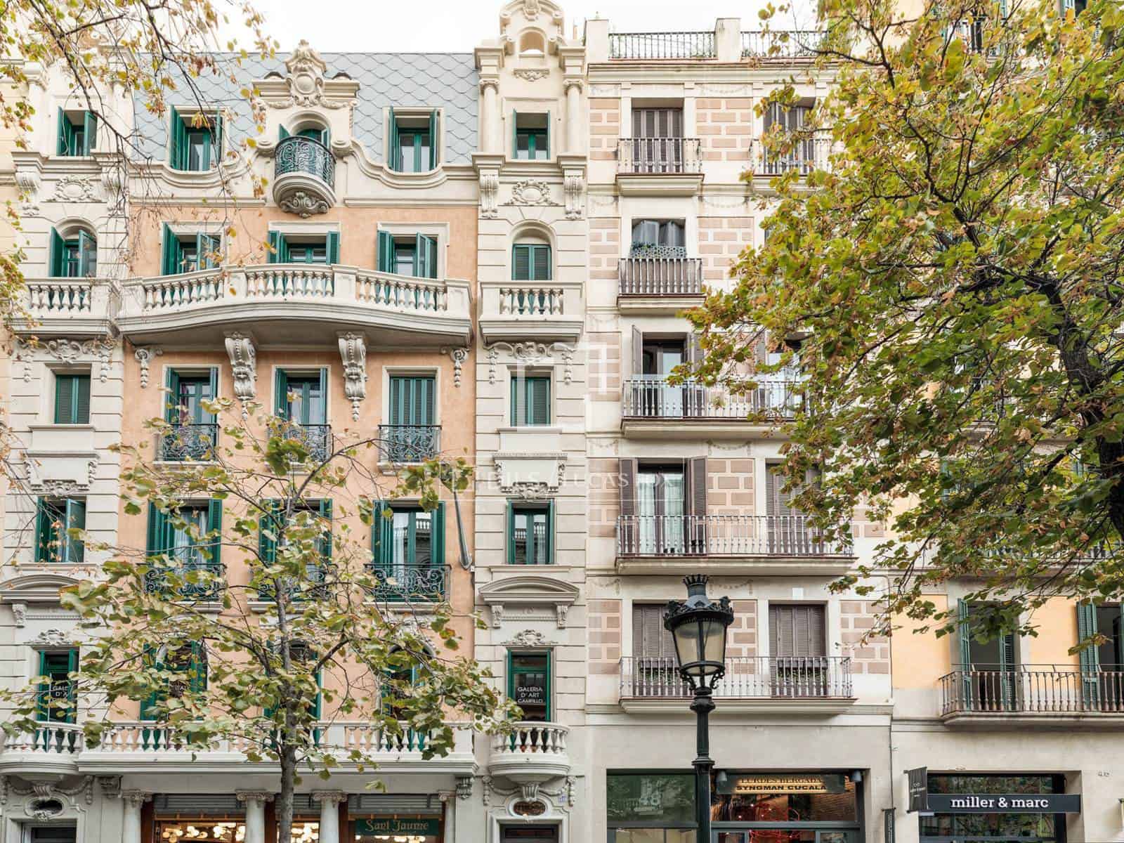 3 soverom Penthouse til salgs i Barcelona by - € 2 750 000 (Ref: 9958719)