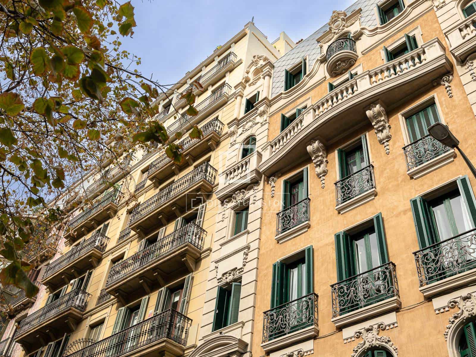 3 soverom Penthouse til salgs i Barcelona by - € 2 750 000 (Ref: 9958719)