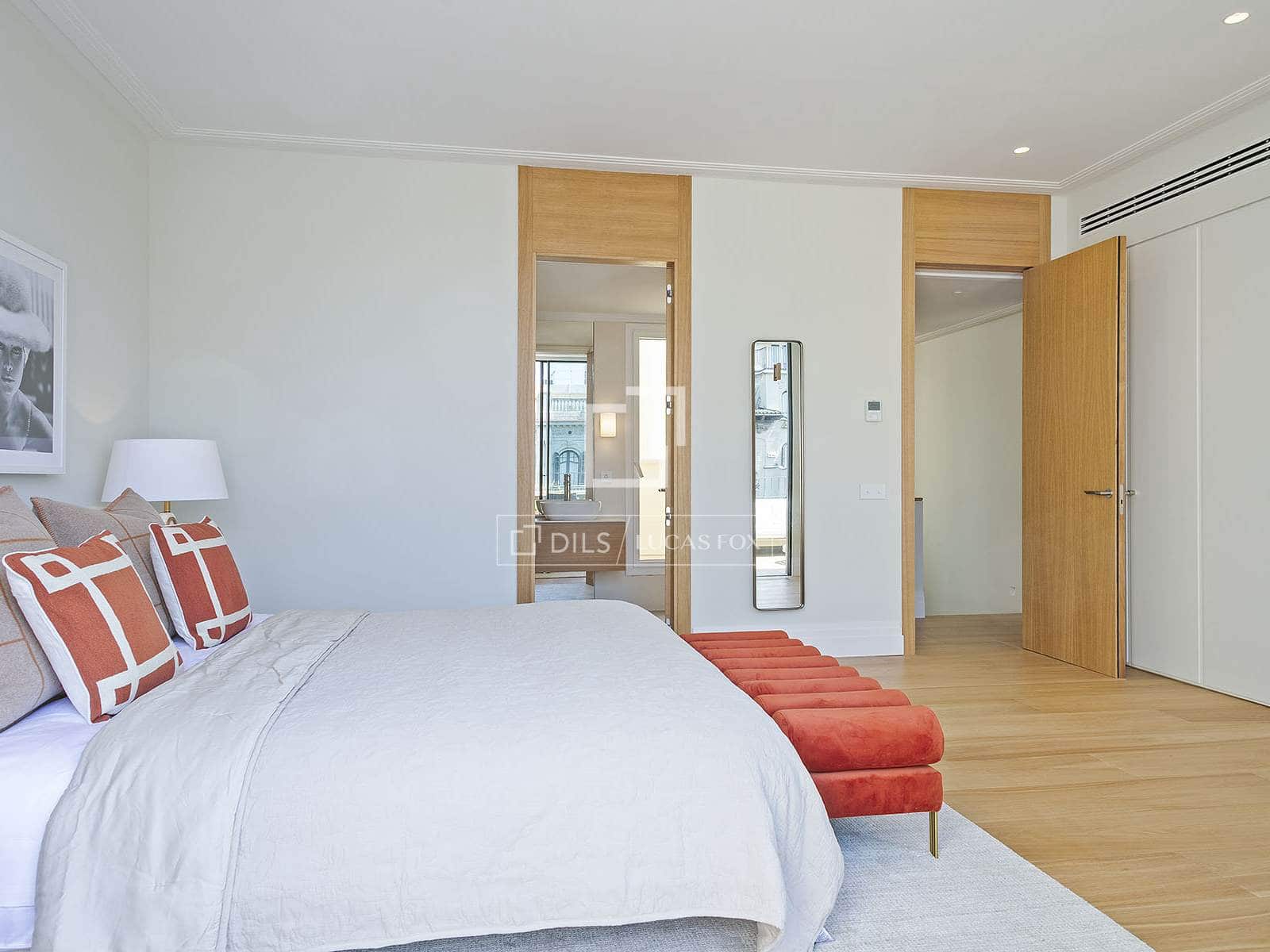 3 soverom Penthouse til salgs i Barcelona by - € 2 700 000 (Ref: 9958720)
