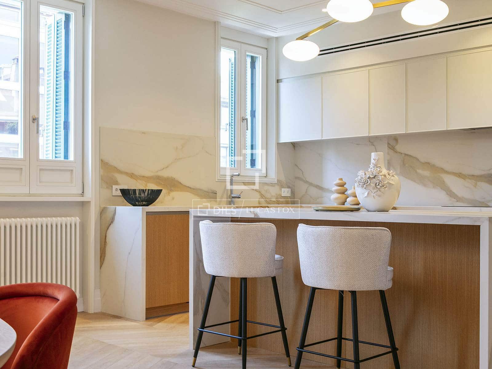 3 soverom Penthouse til salgs i Barcelona by - € 2 700 000 (Ref: 9958720)