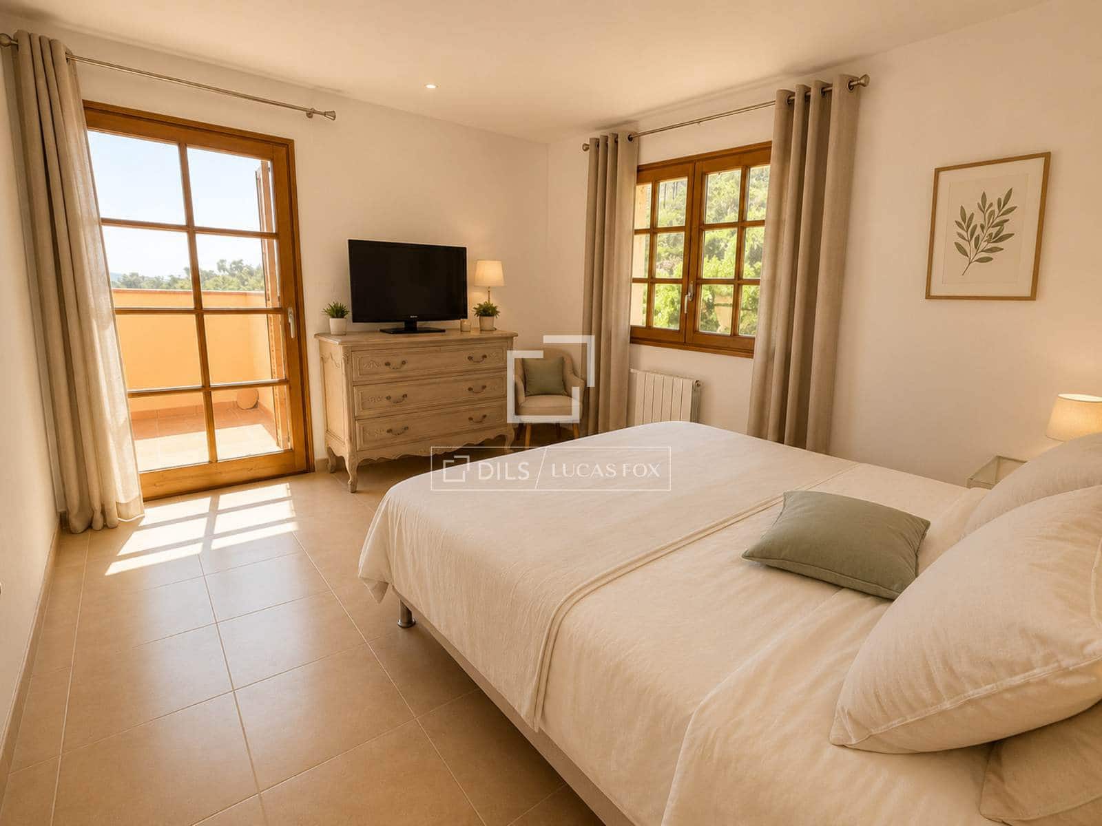 4 bedroom Villa for sale in Platja d'Aro with pool garage - € 995,000 (Ref: 9958816)