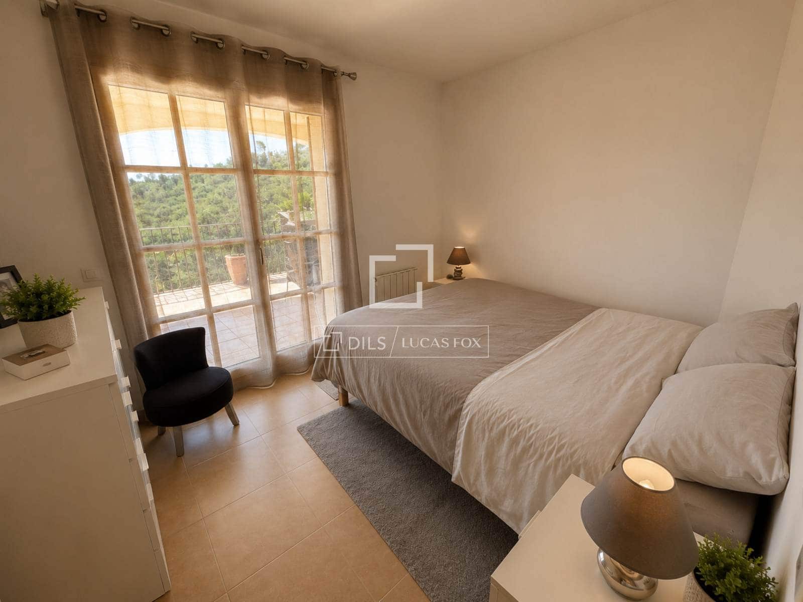 4 bedroom Villa for sale in Platja d'Aro with pool garage - € 995,000 (Ref: 9958816)