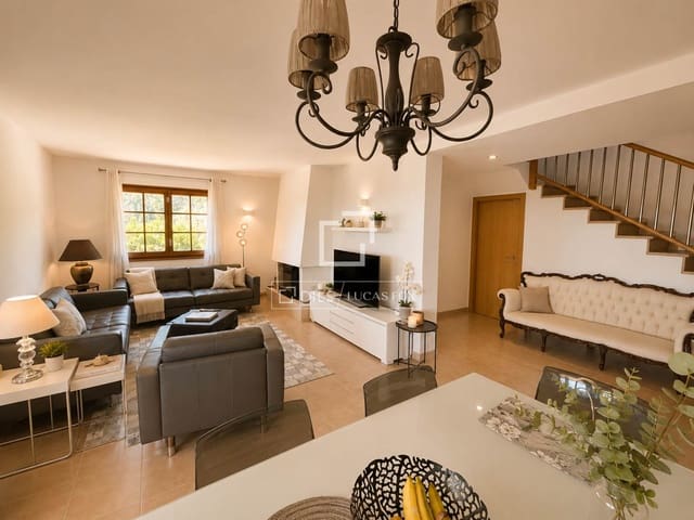 4 bedroom Villa for sale in Platja d'Aro, Castell-Platja d'Aro with pool garage - € 995,000 (Ref: 9958816)