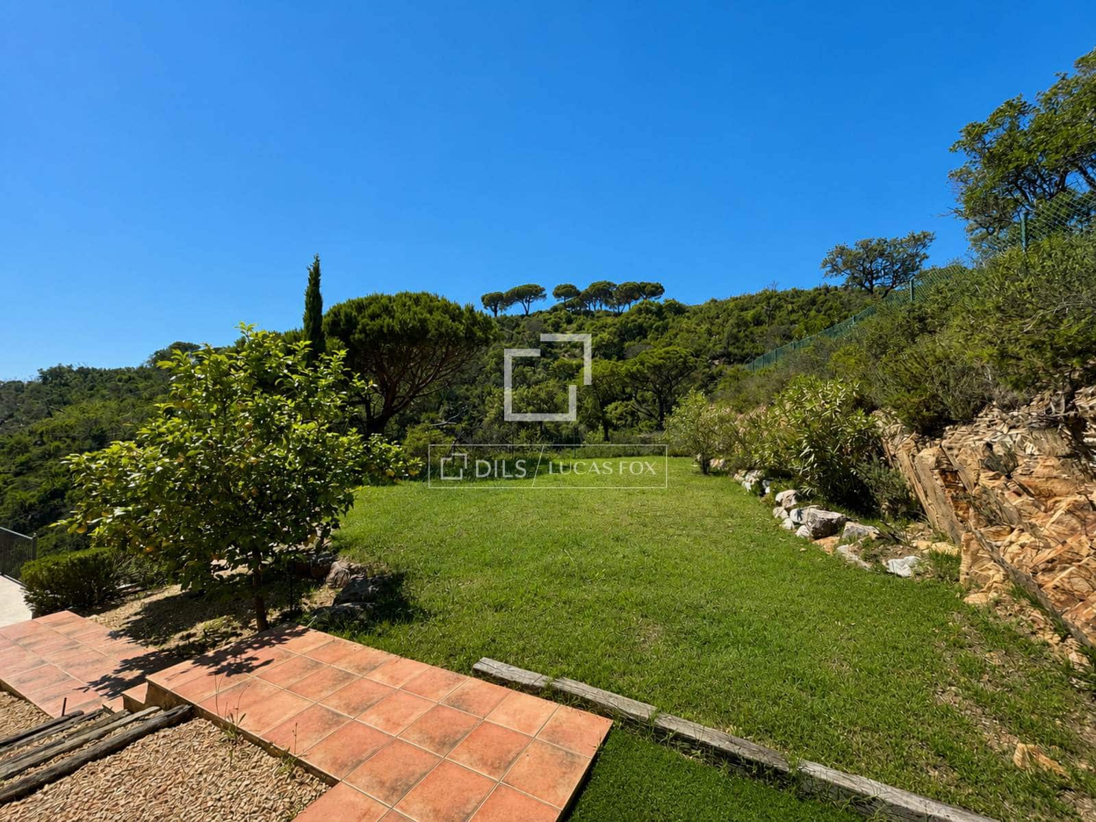 4 bedroom Villa for sale in Platja d'Aro with pool garage - € 995,000 (Ref: 9958816)