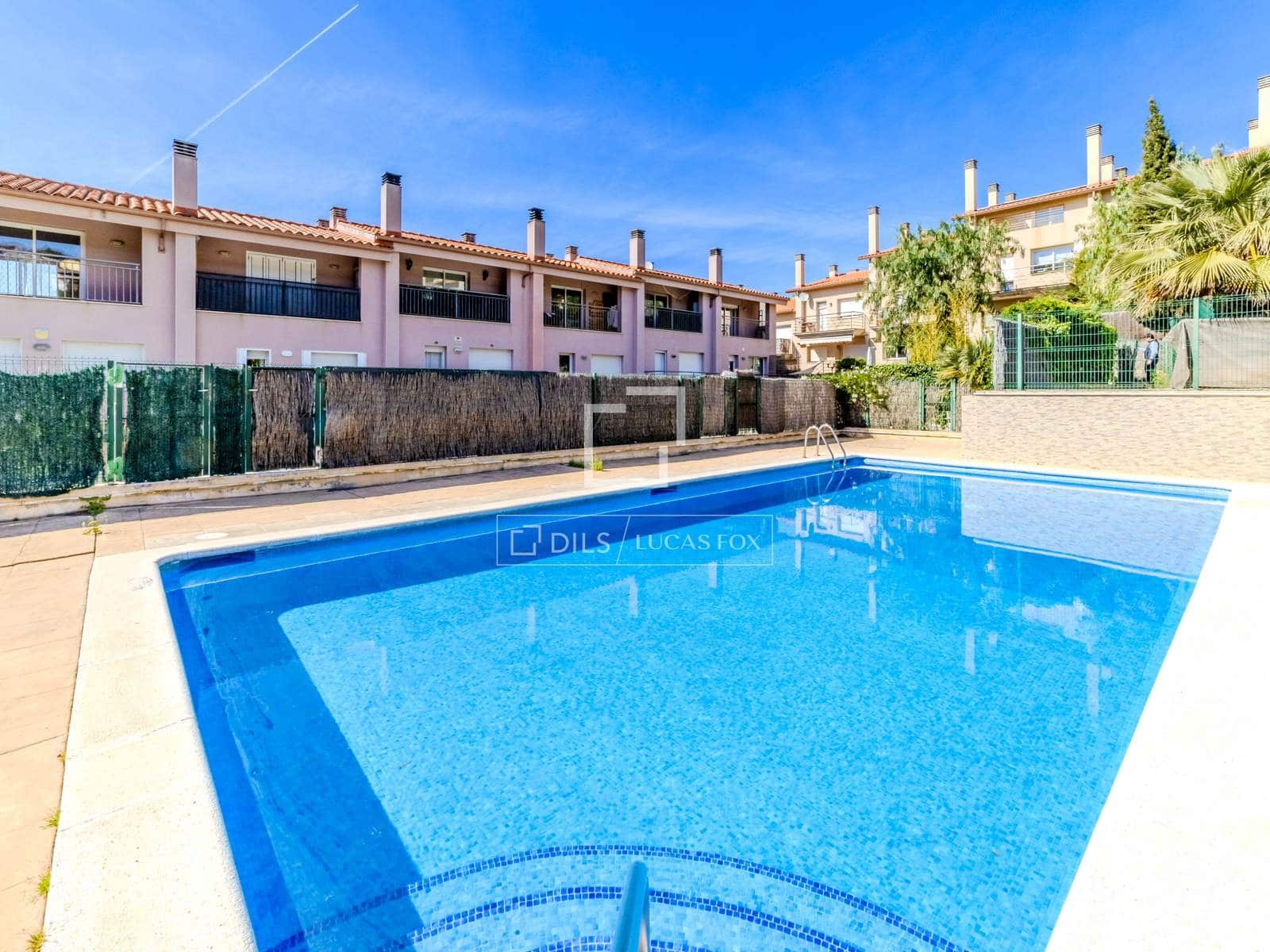 5 sovrum Villa till salu i Sitges med pool garage - 680 000 € (Ref: 9958817)