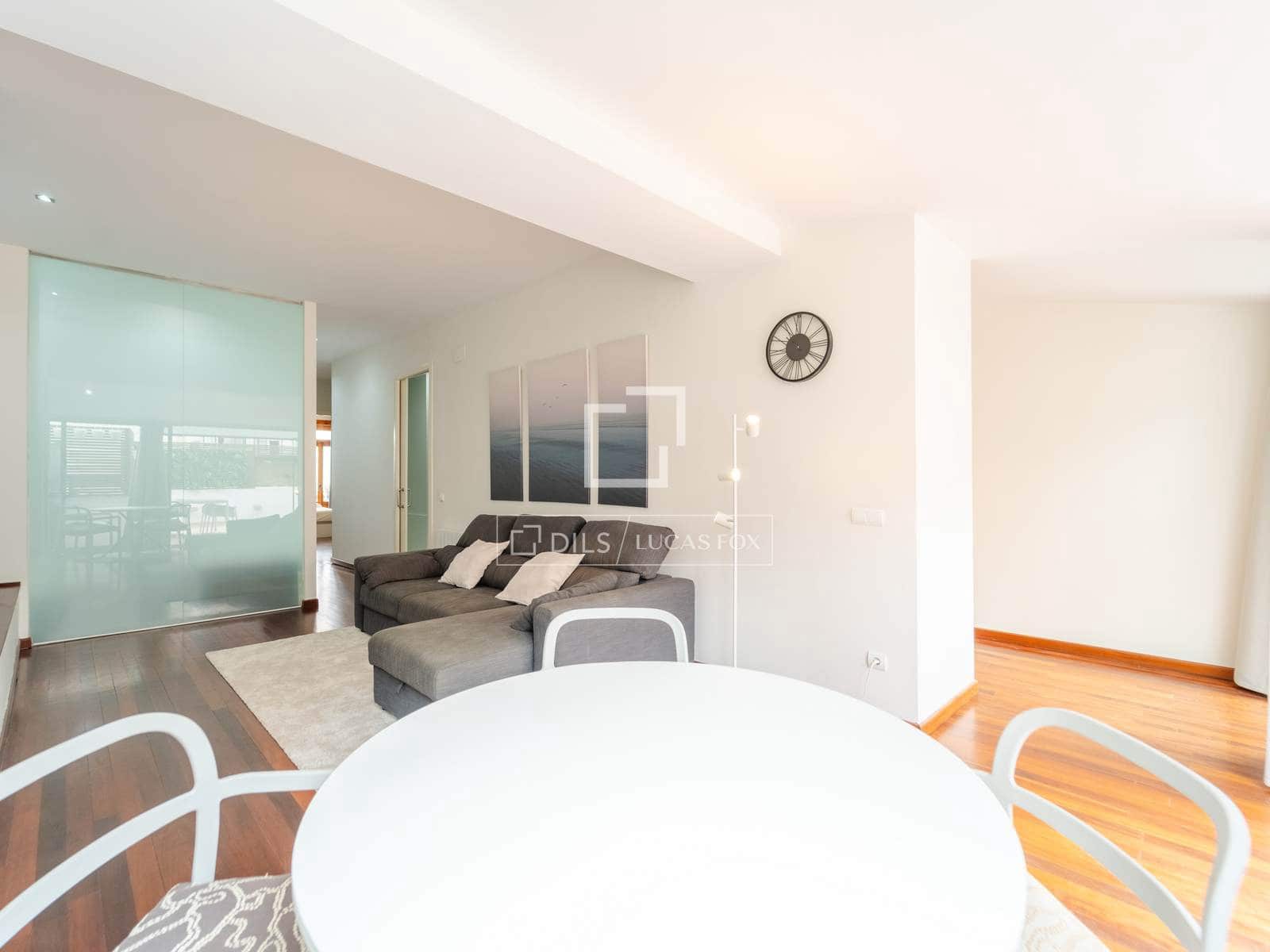 Appartement de 2 chambres à louer à Valence ville - 2 100 € (Ref: 9958876)