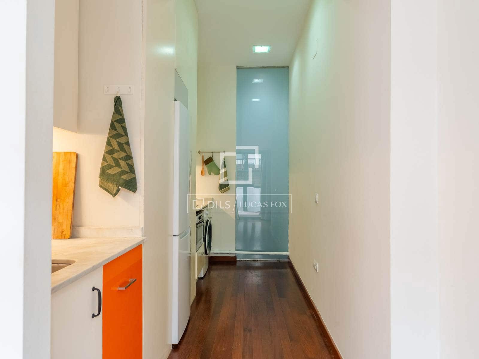 Appartement de 2 chambres à louer à Valence ville - 2 100 € (Ref: 9958876)