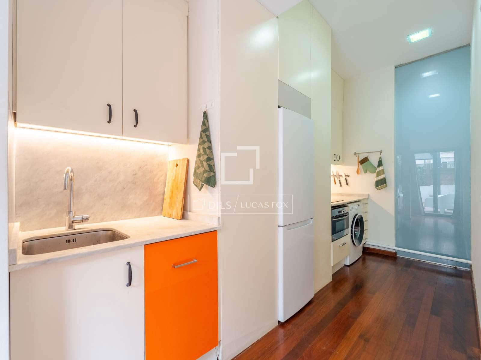 Appartement de 2 chambres à louer à Valence ville - 2 100 € (Ref: 9958876)
