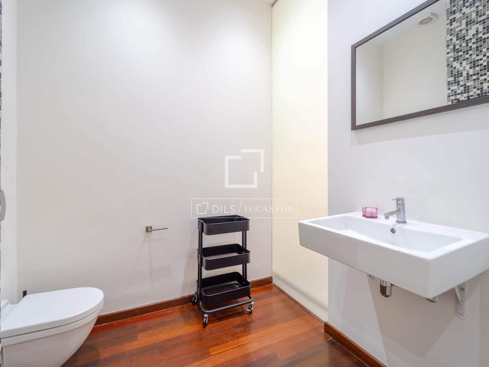 Appartement de 2 chambres à louer à Valence ville - 2 100 € (Ref: 9958876)