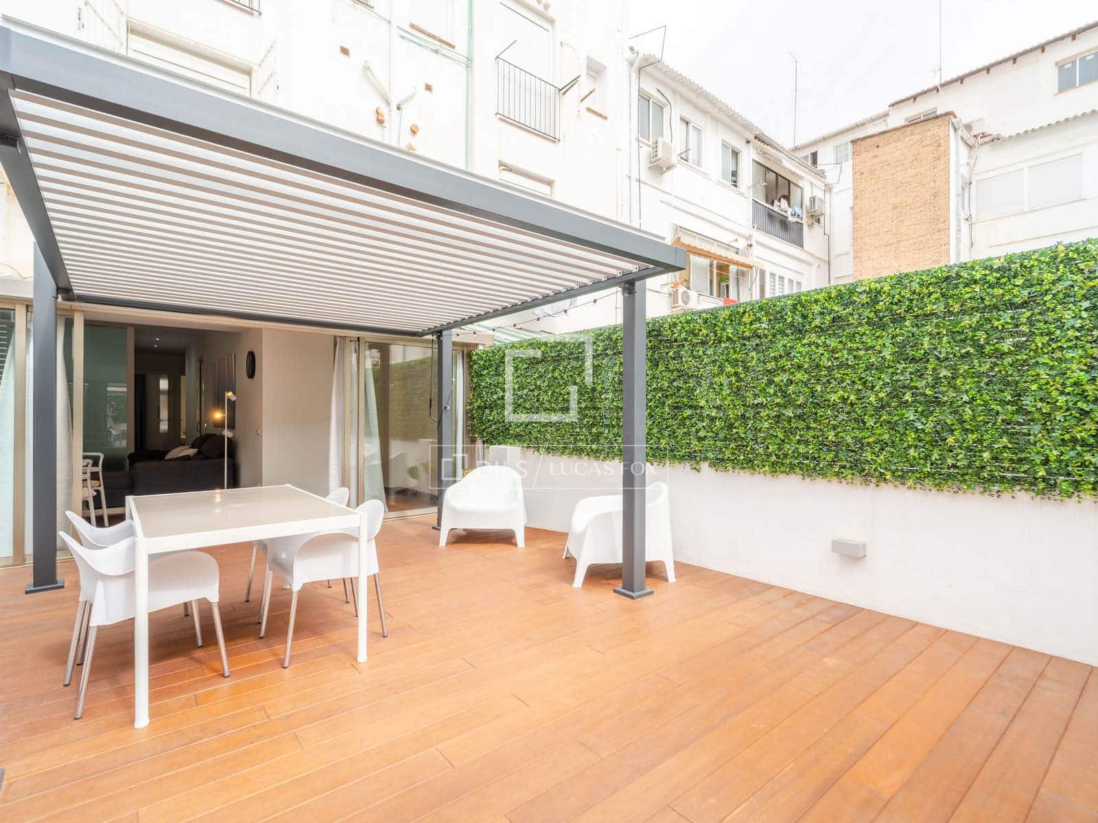 Appartement de 2 chambres à louer à Valence ville - 2 100 € (Ref: 9958876)