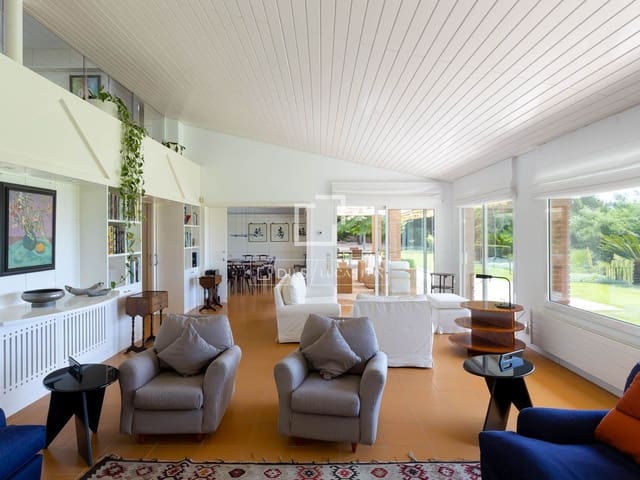 7 soverom Villa til salgs i Sant Vicenç de Montalt med svømmebasseng garasje - € 2 500 000 (Ref: 9961165)