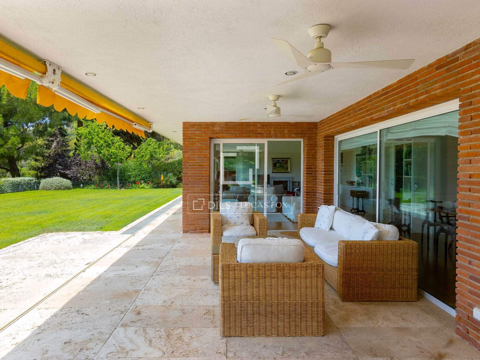 7 soverom Villa til salgs i Sant Vicenc de Montalt med svømmebasseng garasje - € 2 500 000 (Ref: 9961165)