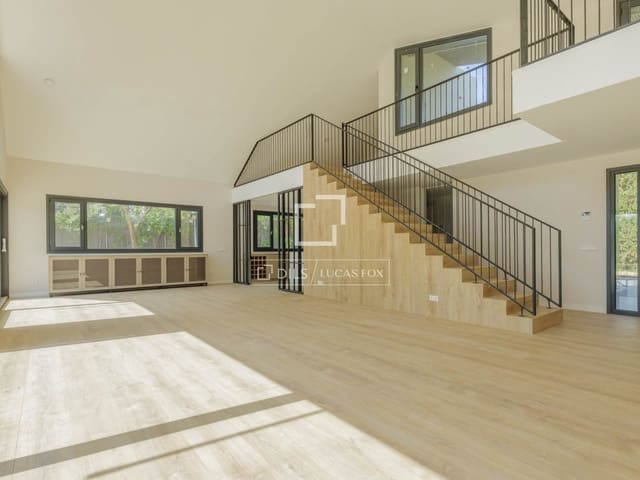 6 chambre Villa/Maison à vendre à Pozuelo de Alarcón avec piscine garage - 4 200 000 € (Ref: 9961166)