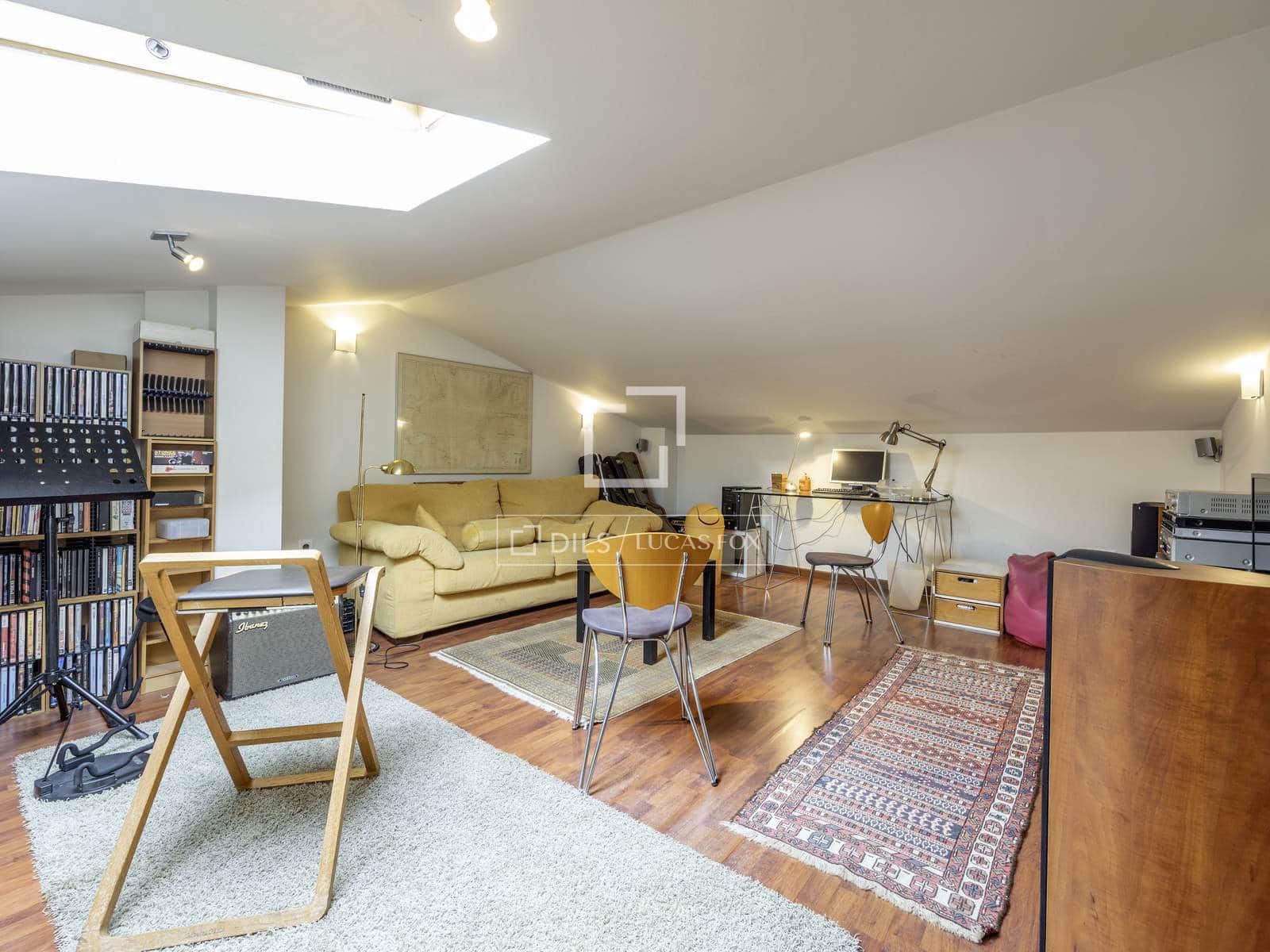 4 chambre Penthouse à vendre à Valence ville avec garage - 1 600 000 € (Ref: 9961167)