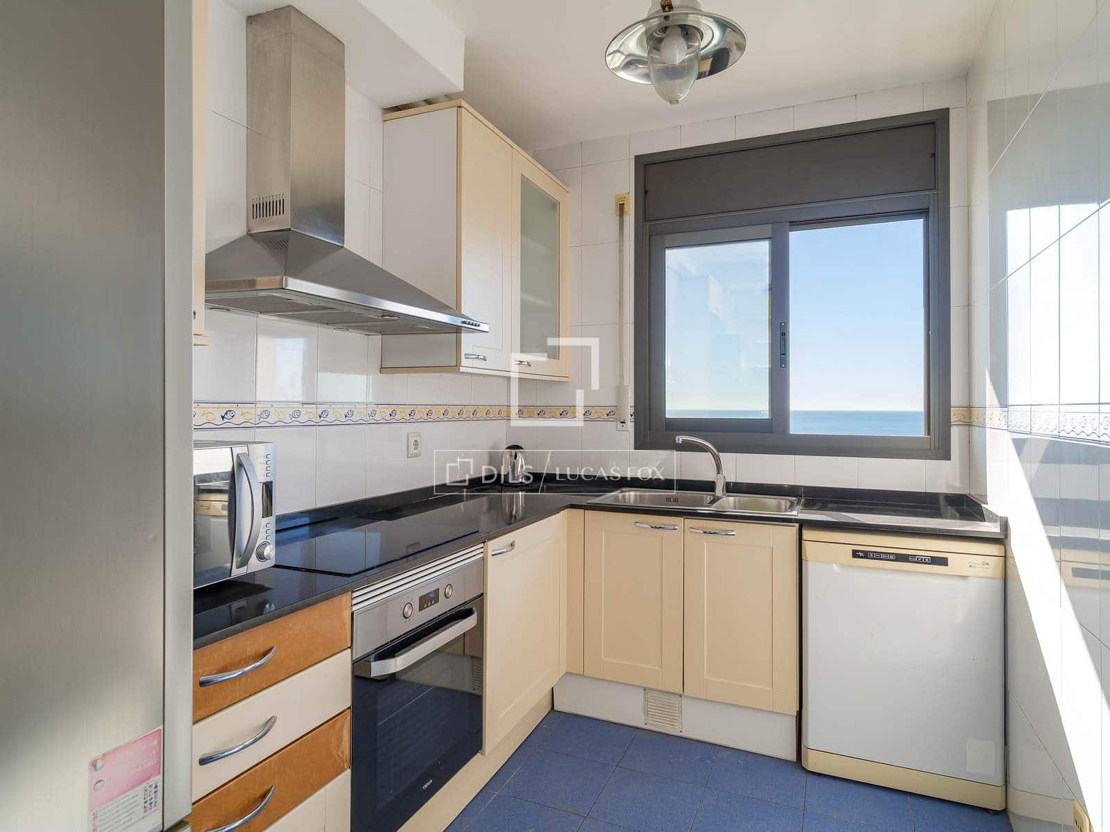 4 sovrum Lägenhet att hyra i Barcelona stad med garage - 3 200 € (Ref: 9961510)