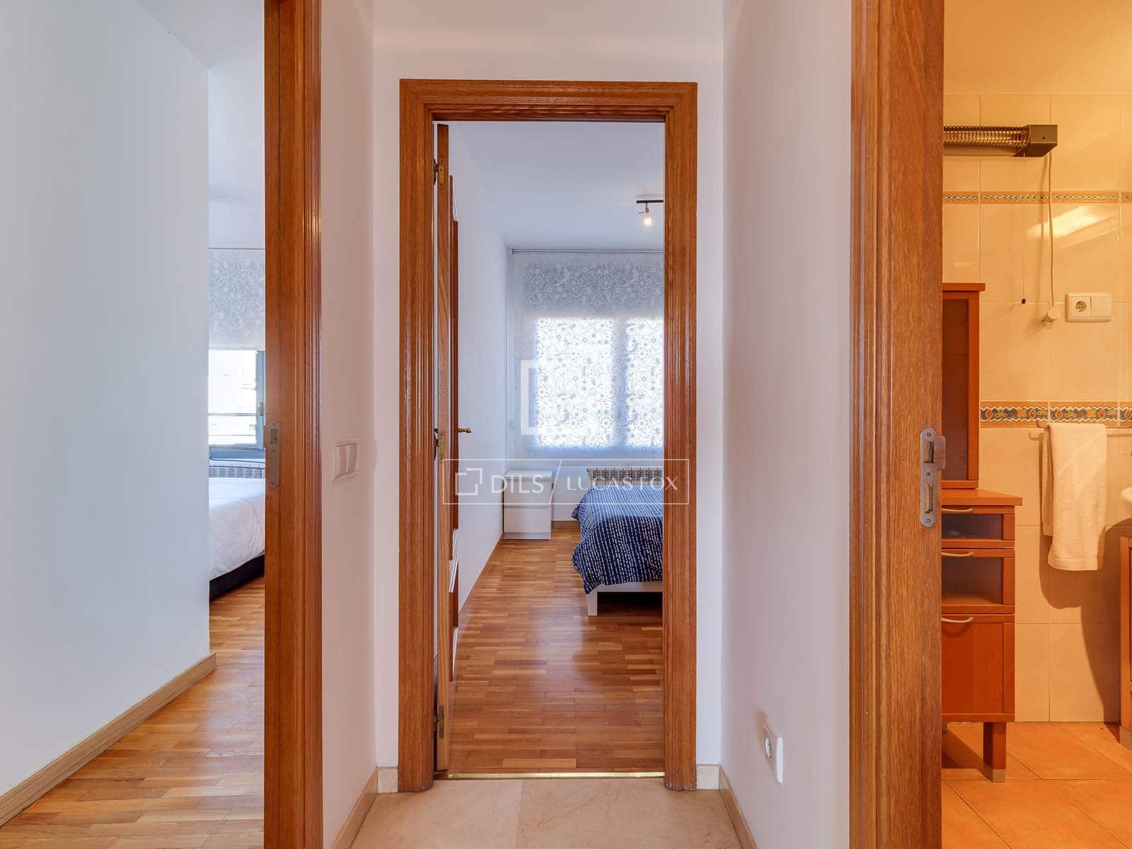 4 sovrum Lägenhet att hyra i Barcelona stad med garage - 3 200 € (Ref: 9961510)