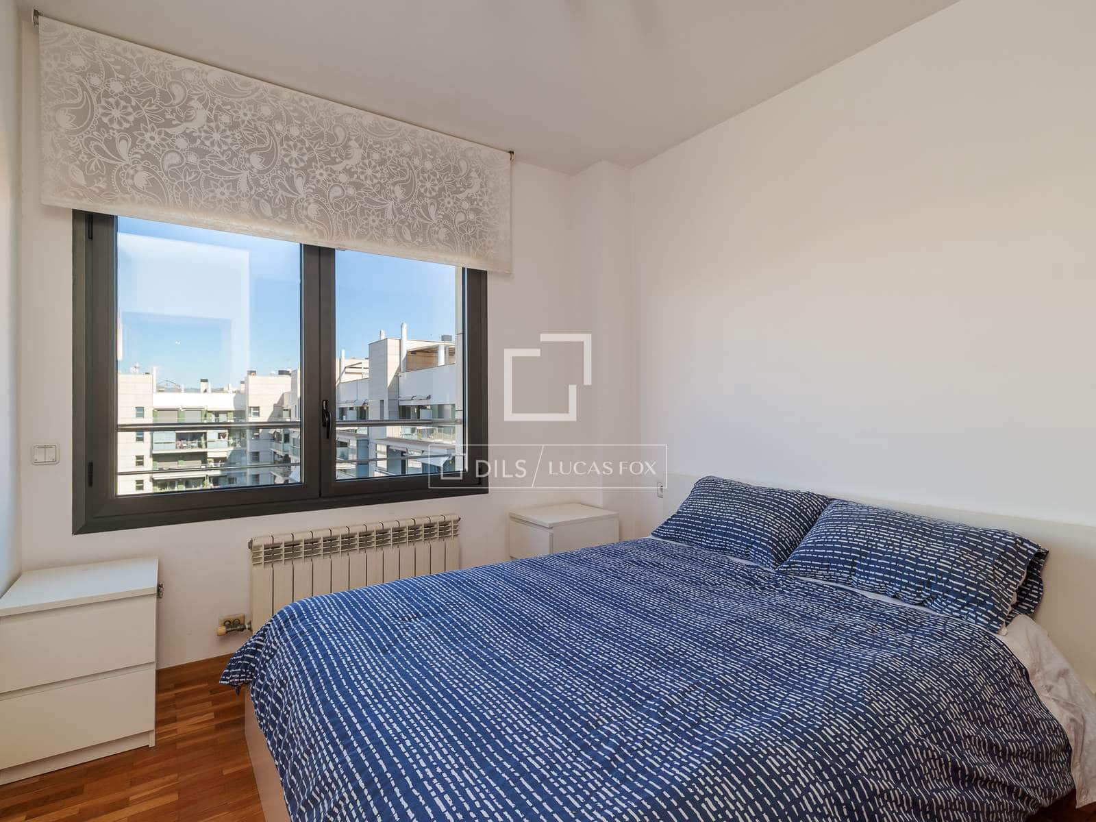 4 sovrum Lägenhet att hyra i Barcelona stad med garage - 3 200 € (Ref: 9961510)