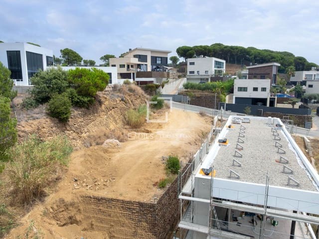 Building Plot for sale in Sant Vicenç de Montalt - € 470,000 (Ref: 9961511)