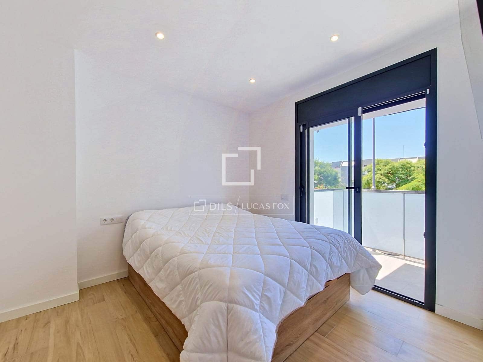 3 bedroom Villa for sale in Vilanova i la Geltru with garage - € 595,000 (Ref: 9961512)