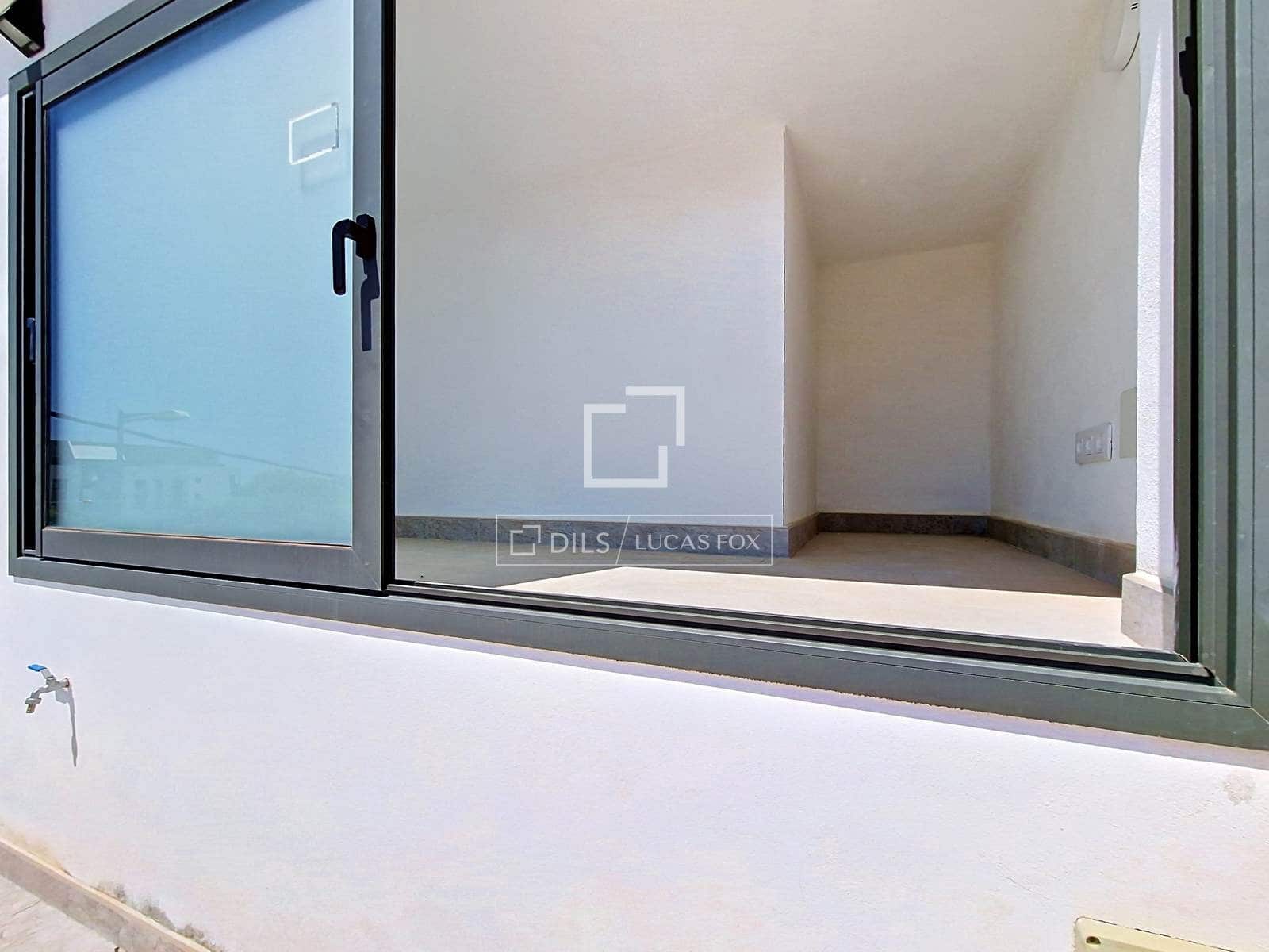 3 bedroom Villa for sale in Vilanova i la Geltru with garage - € 595,000 (Ref: 9961512)
