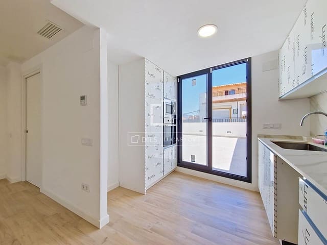 3 chambre Villa/Maison à vendre à Vilanova i la Geltrú avec garage - 595 000 € (Ref: 9961512)