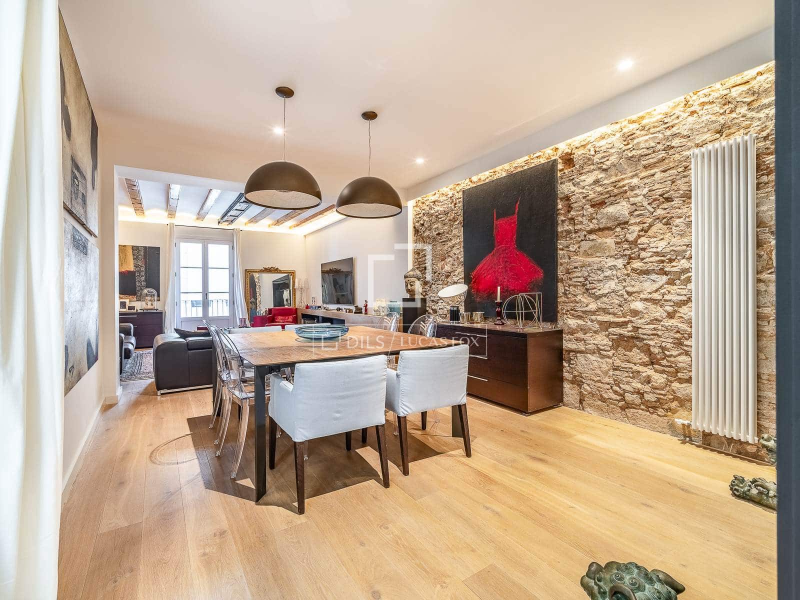 3 soveværelse Lejlighed til salg i Barcelona by - € 860.000 (Ref: 9961600)