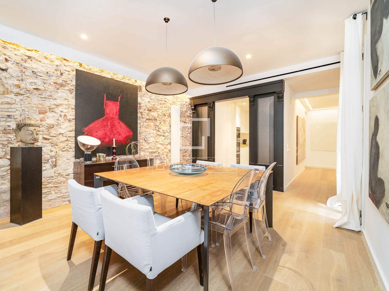 3 soveværelse Lejlighed til salg i Barcelona by - € 860.000 (Ref: 9961600)