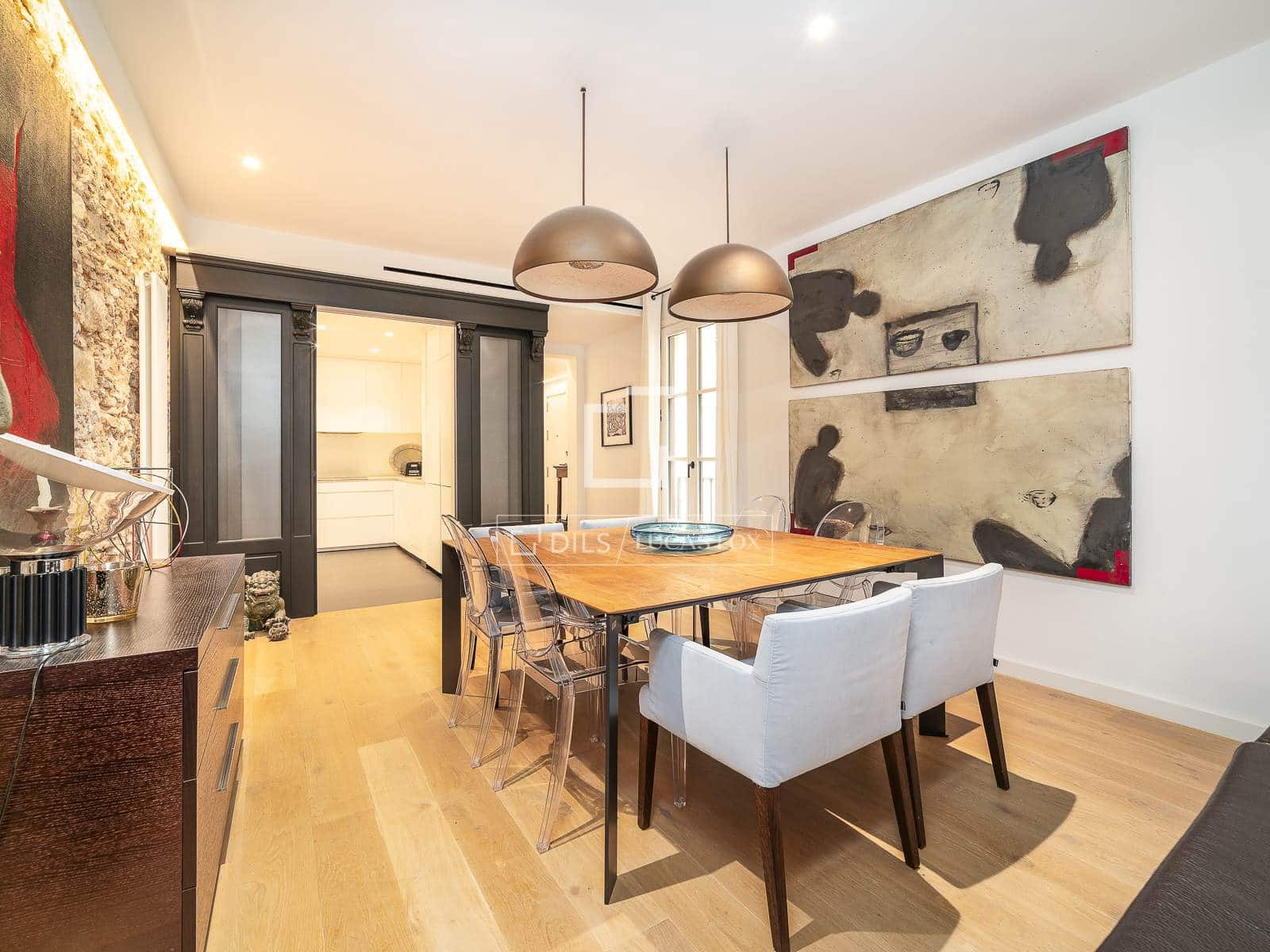 3 soveværelse Lejlighed til salg i Barcelona by - € 860.000 (Ref: 9961600)