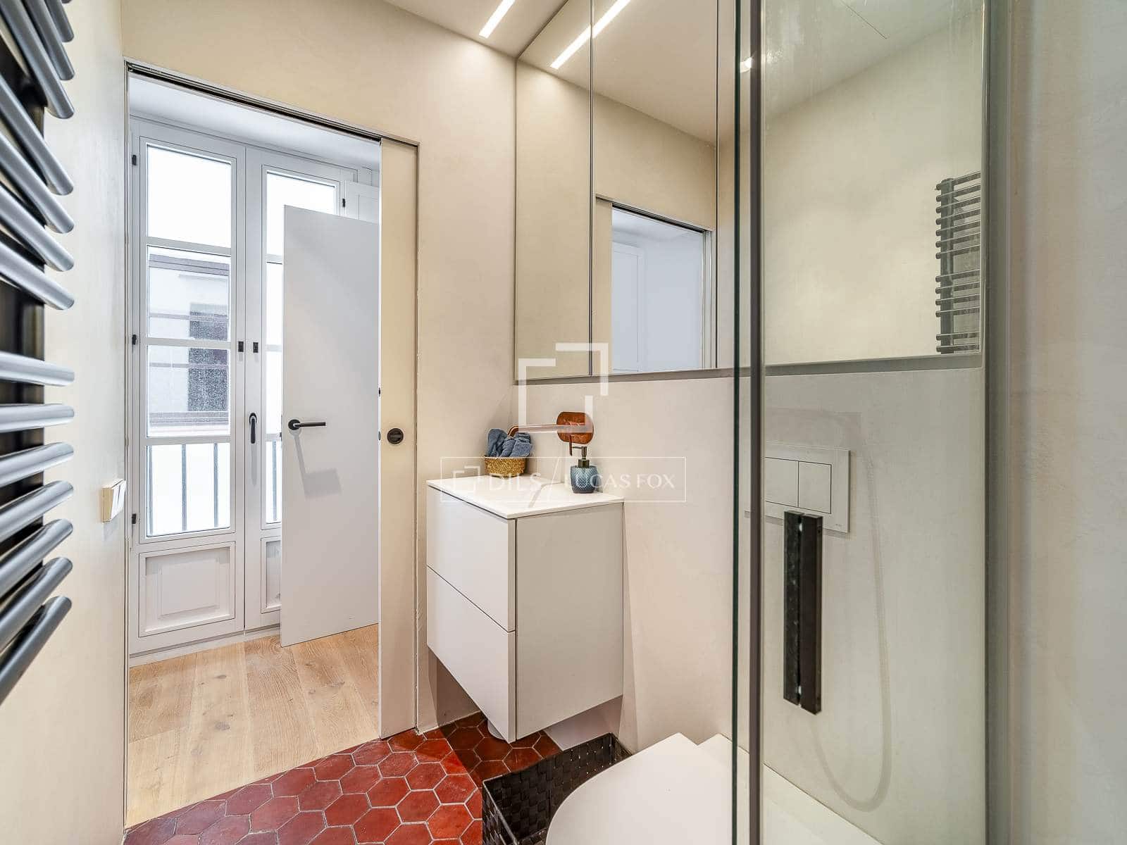 3 soveværelse Lejlighed til salg i Barcelona by - € 860.000 (Ref: 9961600)