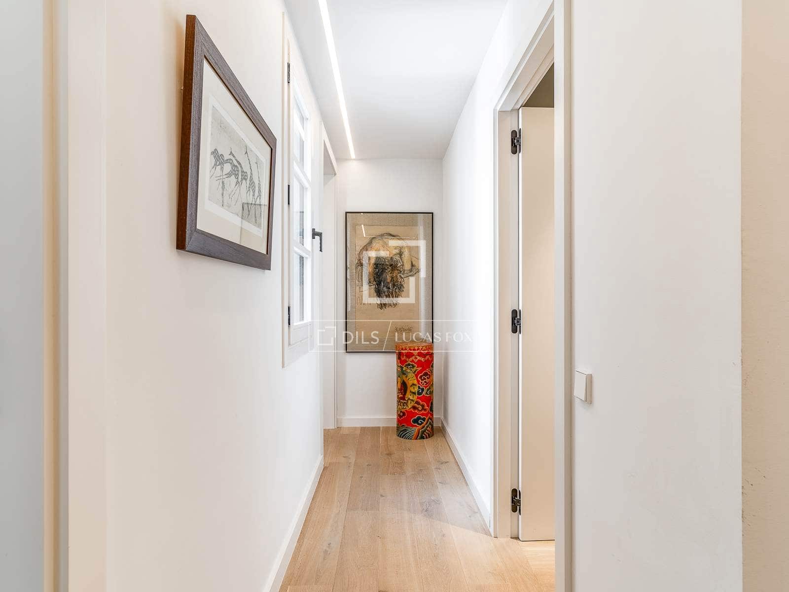3 soveværelse Lejlighed til salg i Barcelona by - € 860.000 (Ref: 9961600)