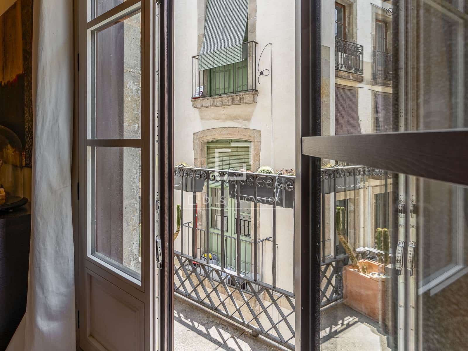 3 soveværelse Lejlighed til salg i Barcelona by - € 860.000 (Ref: 9961600)