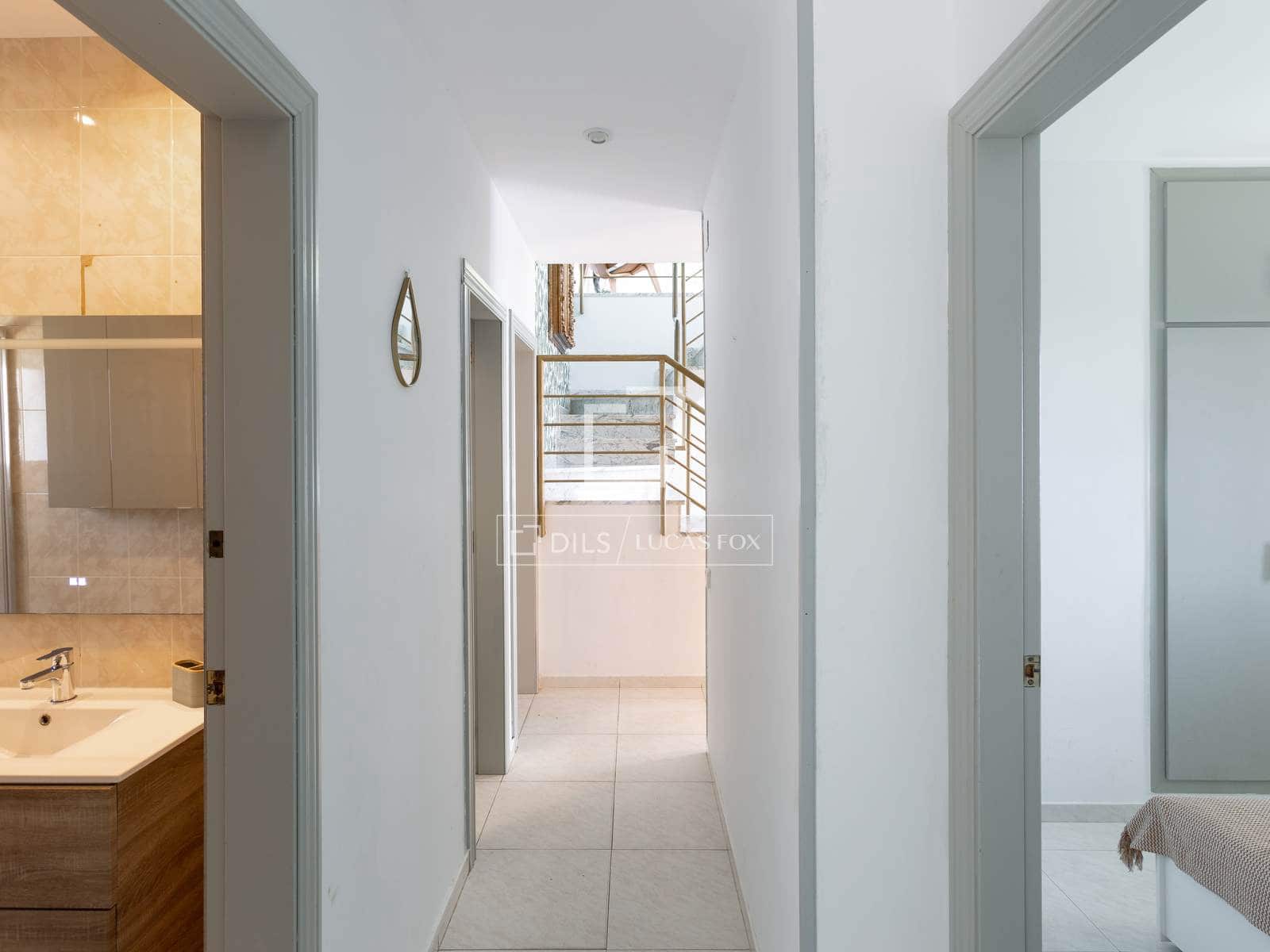6 chambre Villa/Maison à vendre à Premia de Dalt avec piscine garage - 990 000 € (Ref: 9961601)