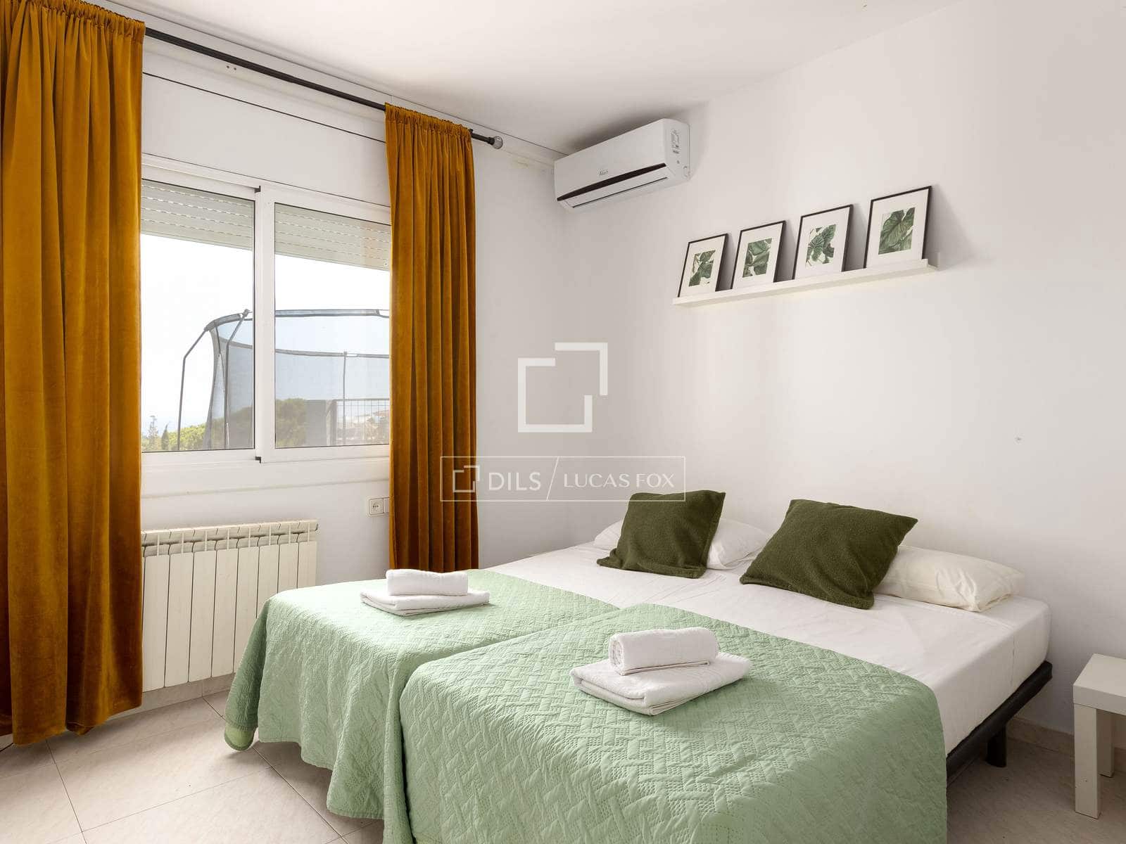 6 chambre Villa/Maison à vendre à Premia de Dalt avec piscine garage - 990 000 € (Ref: 9961601)