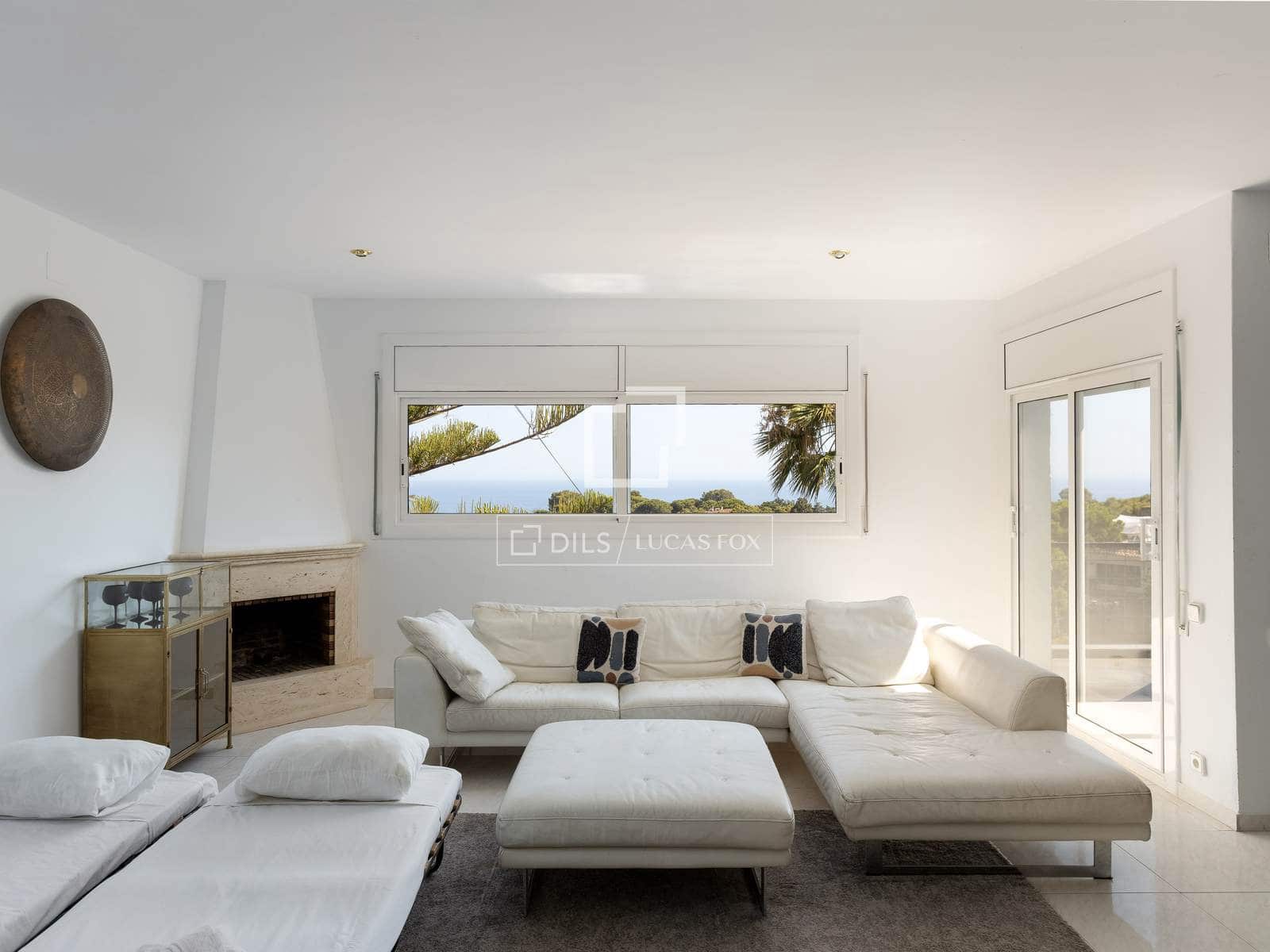 6 chambre Villa/Maison à vendre à Premia de Dalt avec piscine garage - 990 000 € (Ref: 9961601)