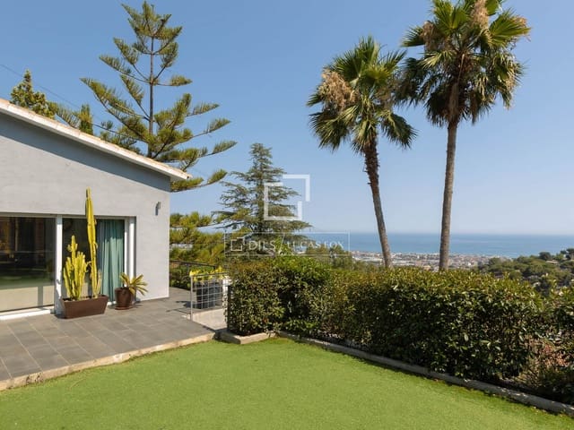 6 chambre Villa/Maison à vendre à Premià de Dalt avec piscine garage - 990 000 € (Ref: 9961601)