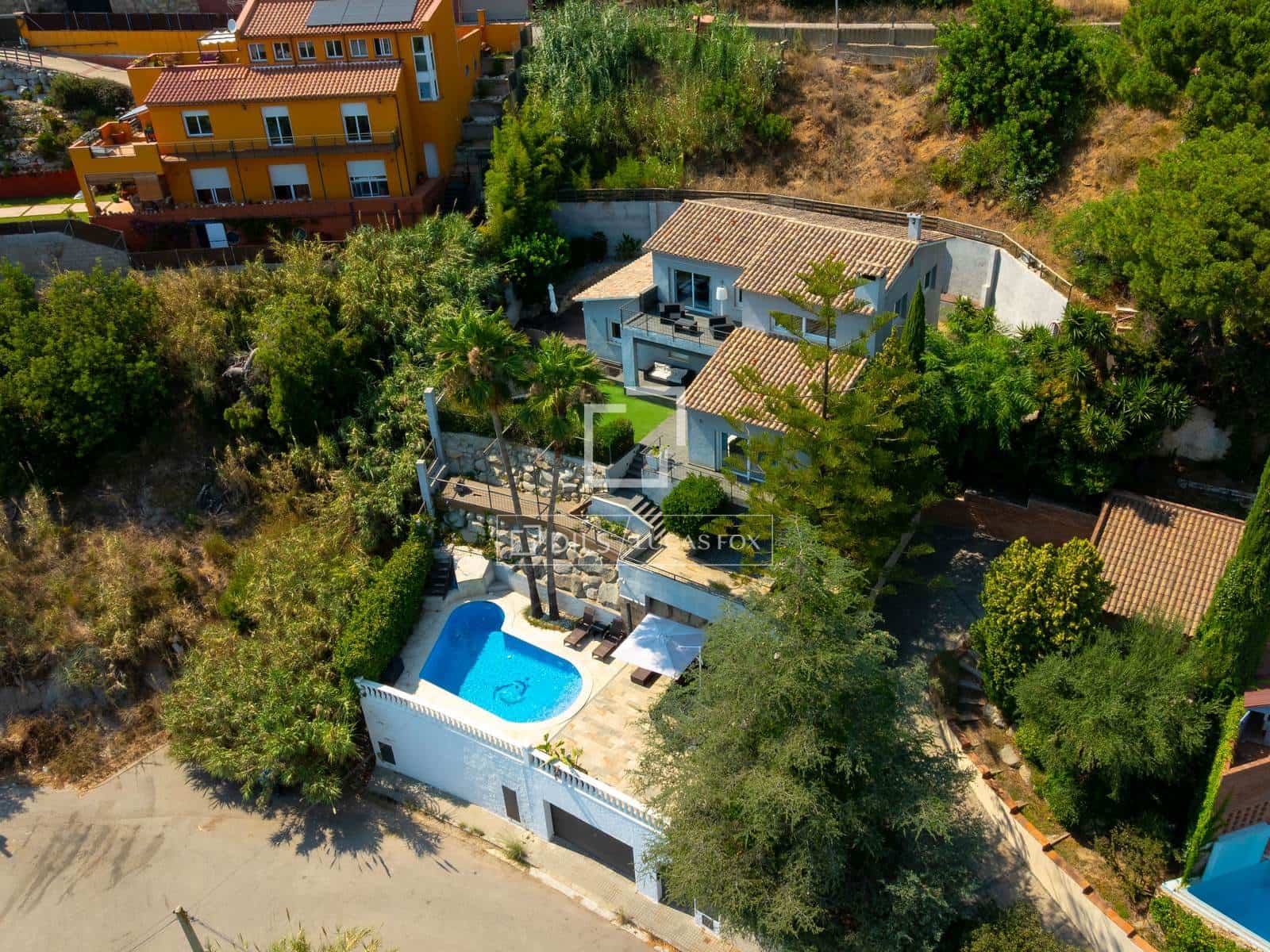 6 chambre Villa/Maison à vendre à Premia de Dalt avec piscine garage - 990 000 € (Ref: 9961601)