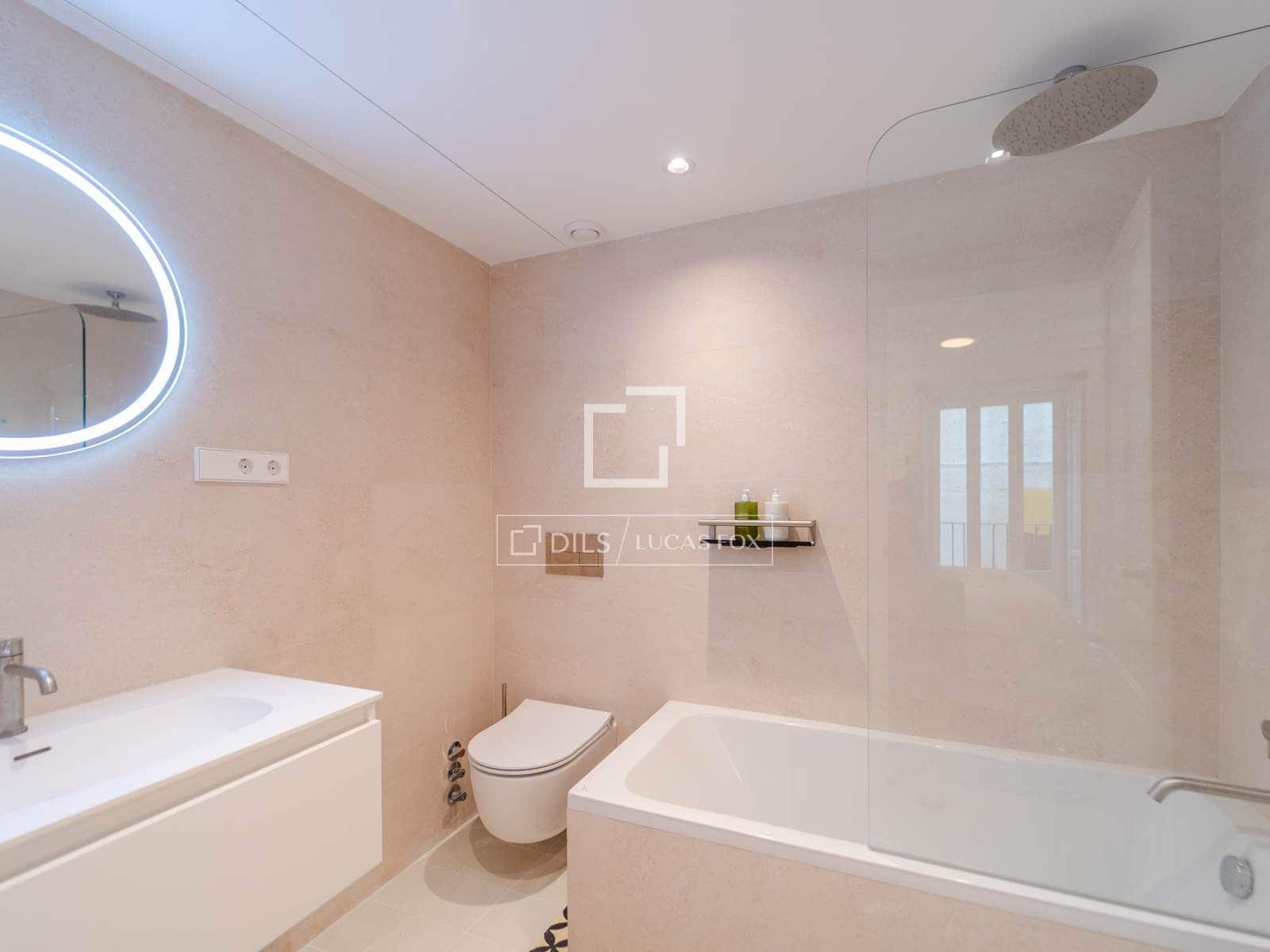 3 bedroom Apartment for rent in Valencia city - € 3,500 (Ref: 9961602)