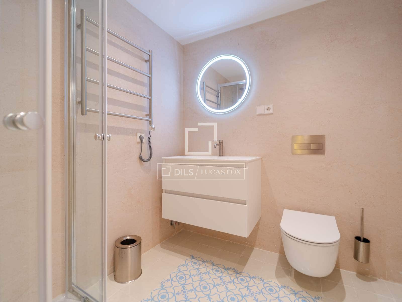 3 bedroom Apartment for rent in Valencia city - € 3,500 (Ref: 9961602)