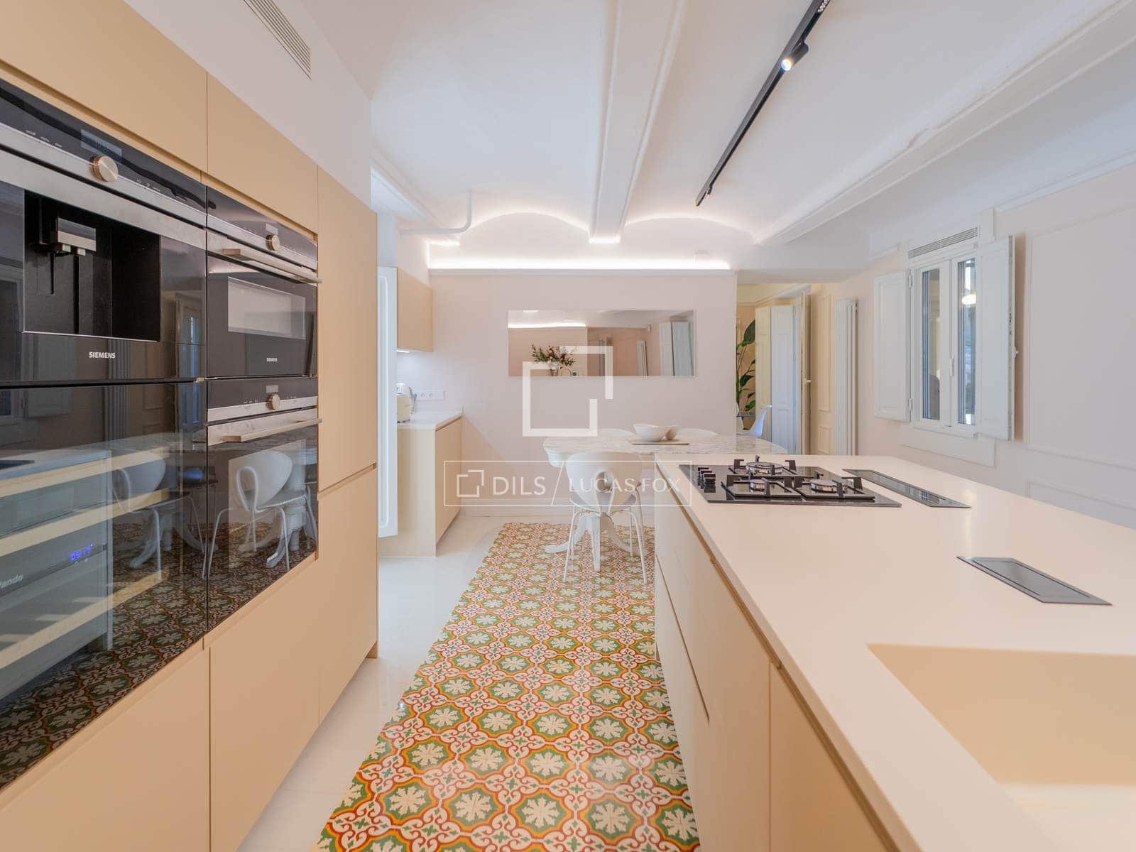 3 bedroom Apartment for rent in Valencia city - € 3,500 (Ref: 9961602)
