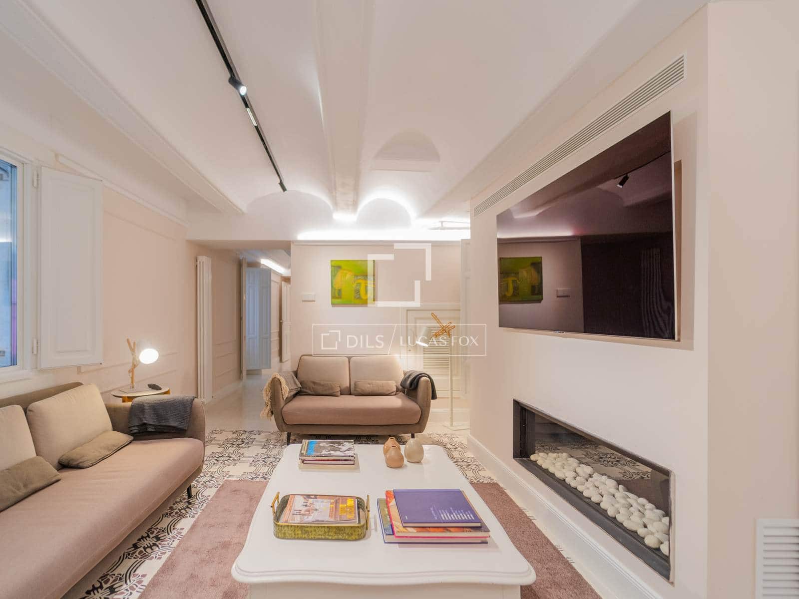 3 bedroom Apartment for rent in Valencia city - € 3,500 (Ref: 9961602)