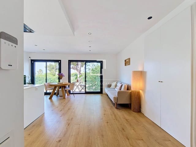 2 quarto Apartamento para venda em Vilanova i la Geltrú com piscina - 480 000 € (Ref: 9961603)