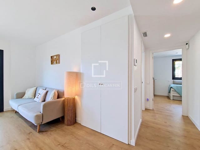 2 quarto Apartamento para venda em Vilanova i la Geltrú com piscina - 480 000 € (Ref: 9961603)