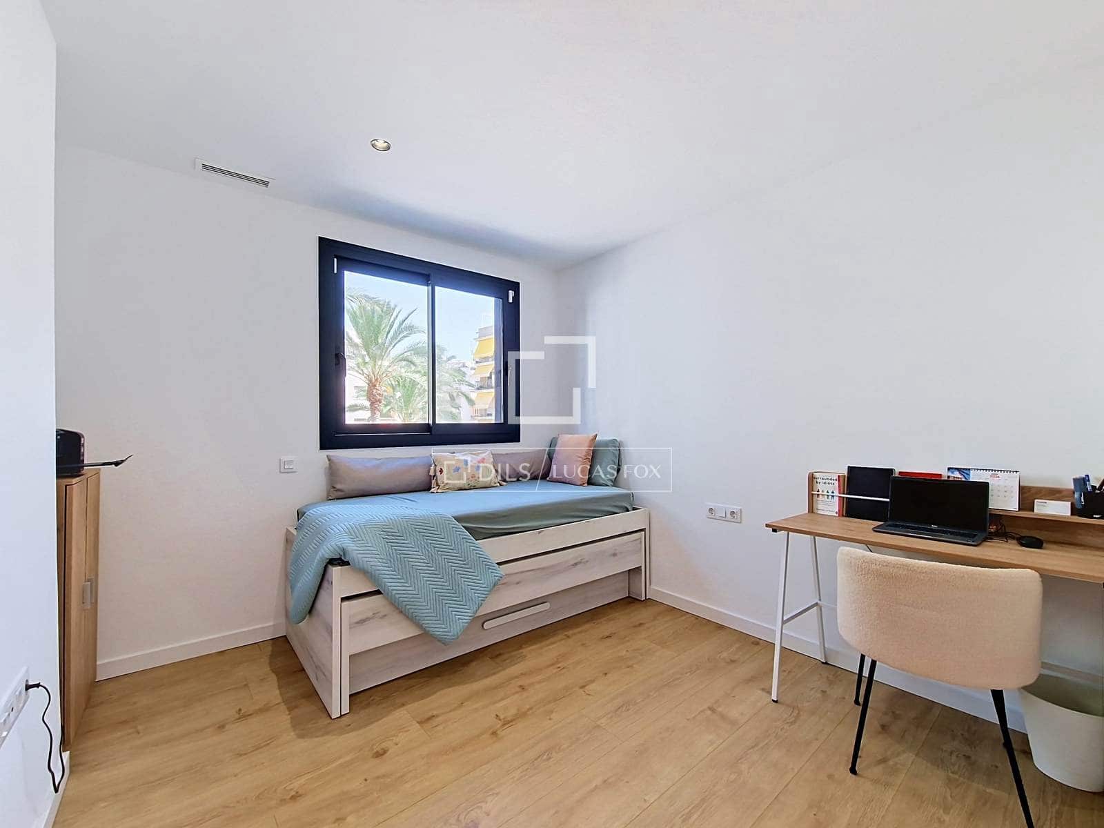 2 quarto Apartamento para venda em Vilanova i la Geltru com piscina - 480 000 € (Ref: 9961603)