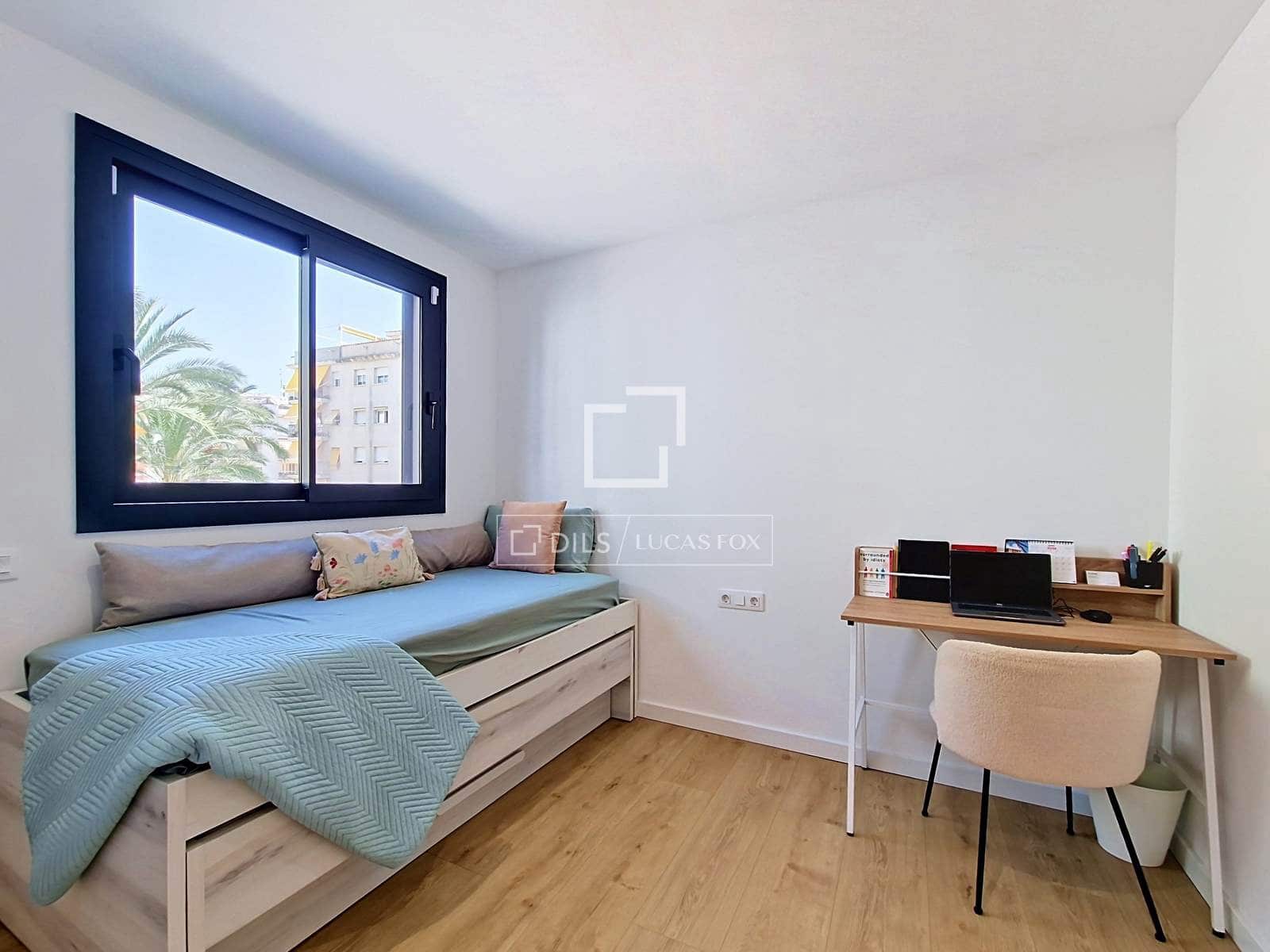 2 quarto Apartamento para venda em Vilanova i la Geltru com piscina - 480 000 € (Ref: 9961603)