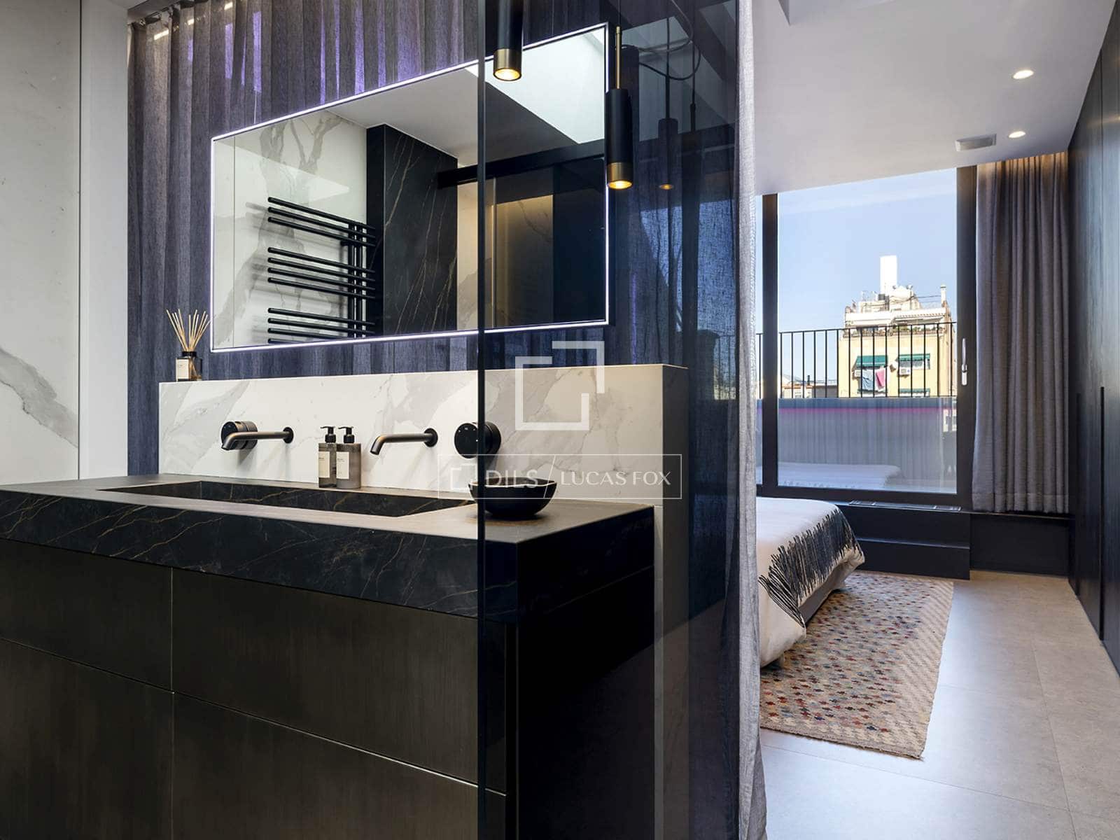 2 soverom Leilighet til leie i Barcelona by - € 12 000 (Ref: 9961701)